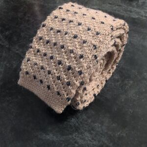 Beige And Black Polka Dot Square Tip Tie No Material Tag